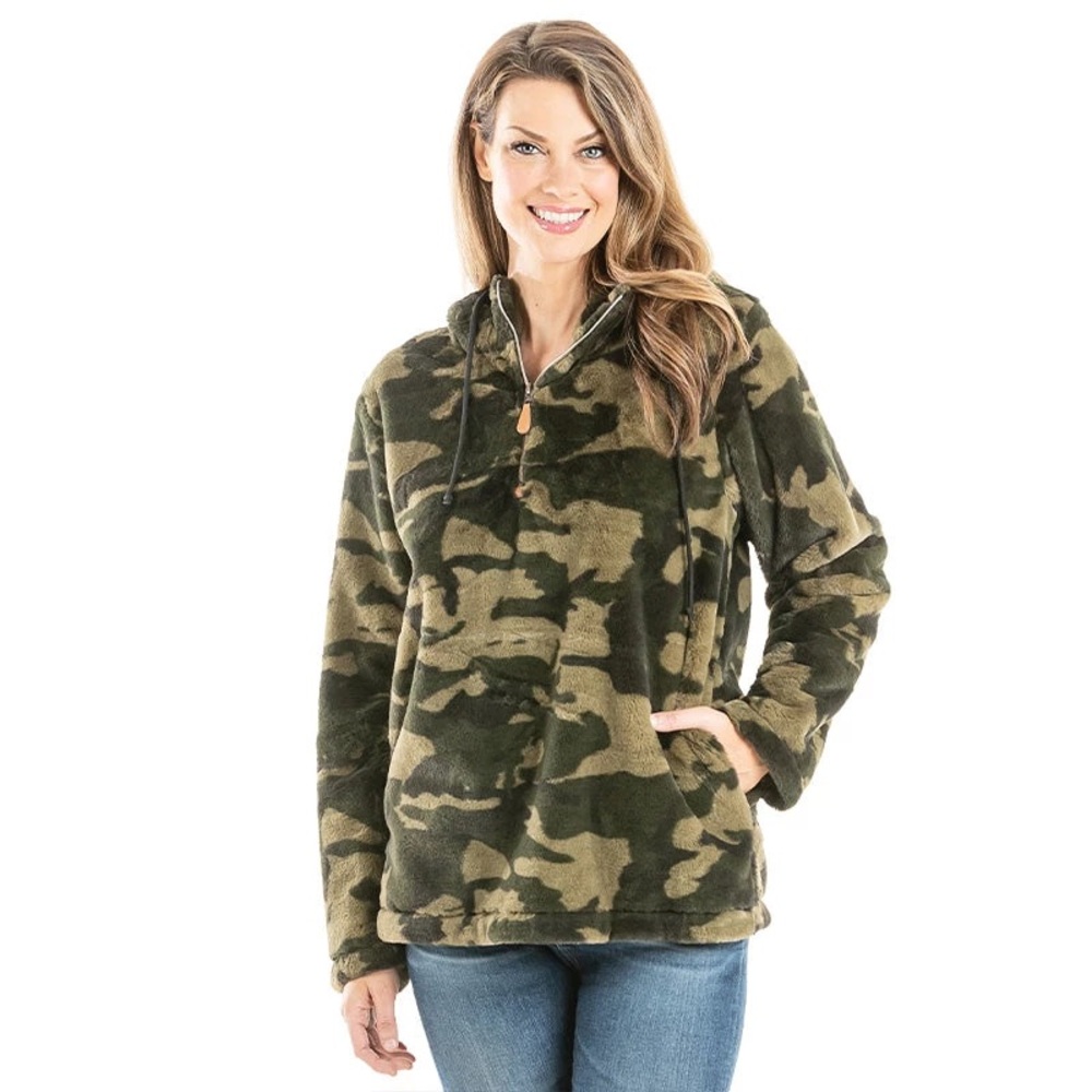 Women's Katydid Camo Plush 1/2 Zip
Pullover Kangaroo Pocket hoodie